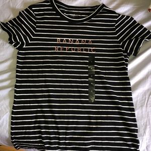Banana Republic Tshirt